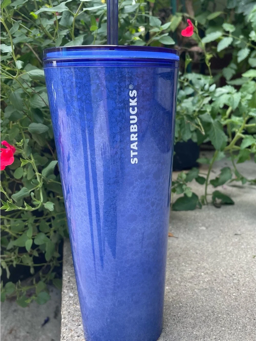 Starbucks Cobalt Blue Crackle Venti Cold Cup Tumbler 24 oz EUC